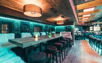 古堡羅曼史酒店 - 酒吧