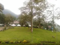 Duyung Trawas Hill Hotel a Trawas