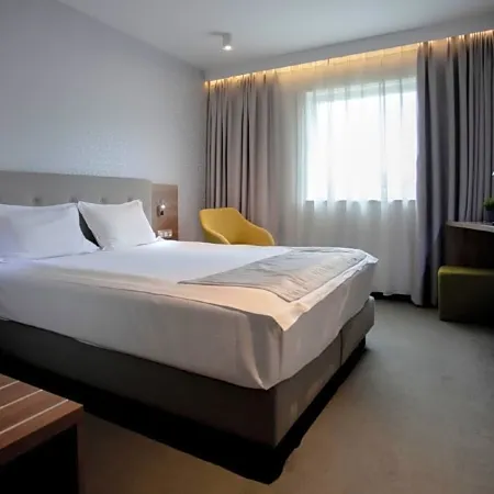 Abton Hotel