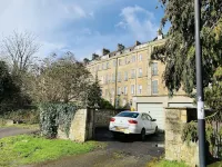 Grosvenor Apartments in Bath - Great for Families, Groups, Couples, 80 sq m, Parking Các khách sạn ở 