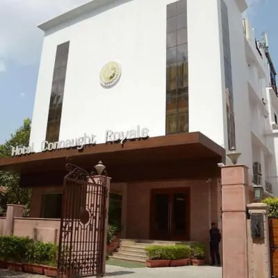 Connaught Royale Delhi โรงแรมใกล้สะพานศิวาจี