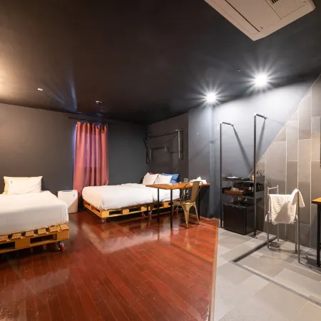 Elephant Shower Hotel