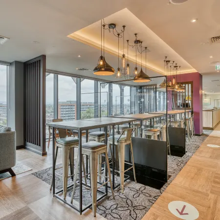 Premier Inn Manchester City Centre (Princess Street) Отели рядом со станцией Железнодорожная станция Пикадилли