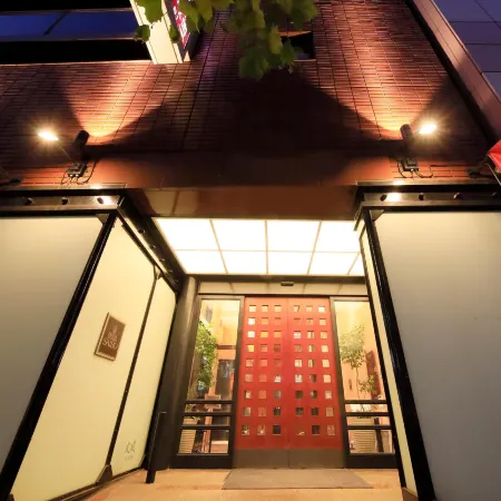 Hotel Nihonbashi Saibo Отели рядом с достопримечательностью «Станция Тоётё»