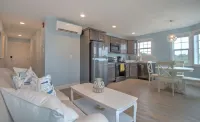 Atlantic Ocean Suites Các khách sạn ở Old Orchard Beach