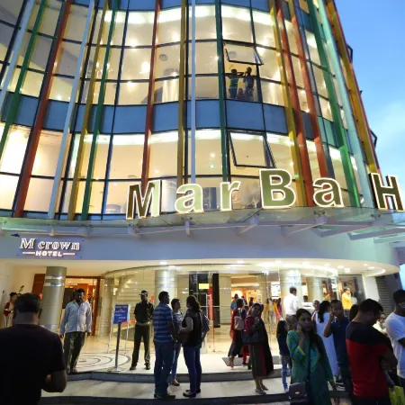 M Crown Hotel
