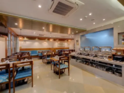 The Beacon Hotel Vadodara Hotels in Vadodara