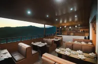 Hotel Helia - Pet Friendly