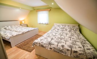 Holiday Home Blue Sky