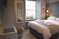 Crown Inn Hotel di Breage