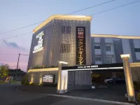Hotel in the Green (Adult Only)