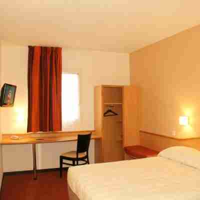 Brit Hotel Confort Montauban Rooms