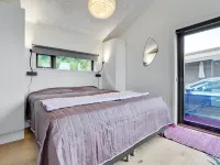 "Gunborg" - 400m from the Sea Hotels in Sjolund