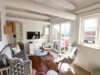 "Manfred" - 6km from the Sea - Boutique