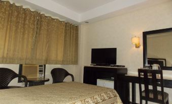 Goldenfield Kundutel Hotel - Housity