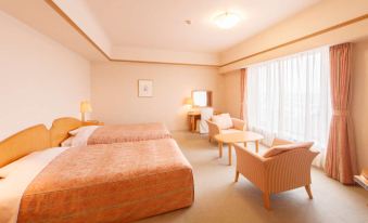 Plaza Inn Mizusawa - Housity