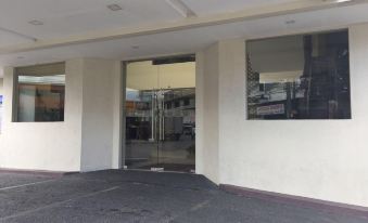 GT Hotel Bacolod - Housity