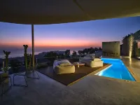 Santorini Heights - ติดทะเล