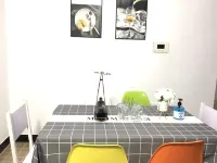 Zuodexuejie Homestay (Teli East Road)