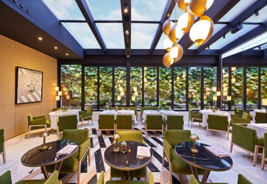 호텔 프런트 데스크 이미지