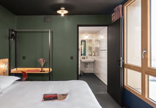 호텔 공용 공간 인테리어