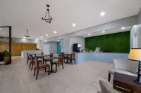 羅德威套房飯店