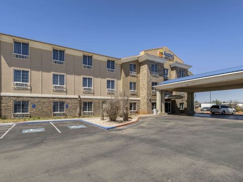 Comfort Inn & Suites