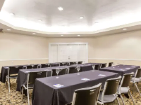 Baymont by Wyndham Galveston Hotels in Galveston