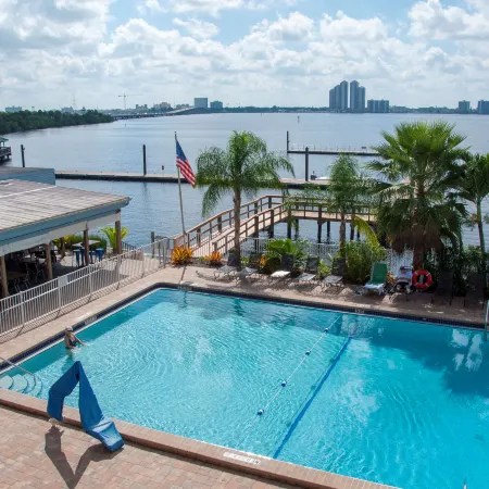 Best Western Fort Myers Waterfront