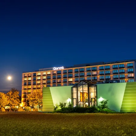 Dorint Main Taunus Zentrum Frankfurt Sulzbach Отели рядом с достопримечательностью «Арена «Фрапорт»»