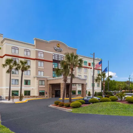 Quality Inn & Suites