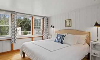 The Seagrove Suites & Guest Rooms