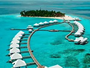 Diamonds Athuruga Maldives Resort & SPA