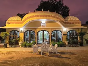 Hotel Narain Niwas Palace