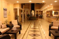 Mutlu Hotel