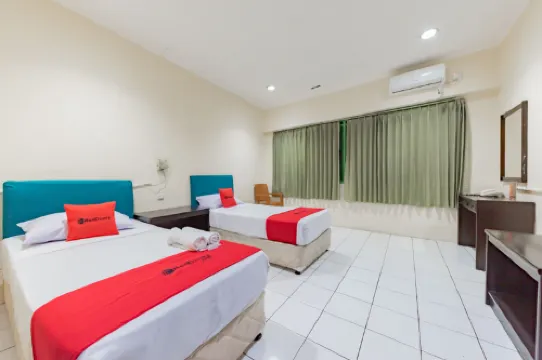 RedDoorz @ Jalan R.E. Martadinata Sukabumi