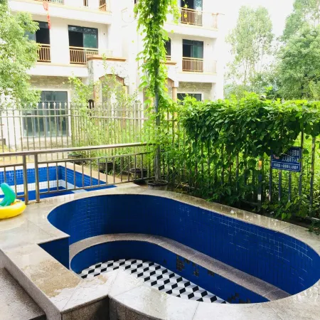 Jianyi Private Hot Spring Pool Villa (Shaoguan Nanhua Temple)
