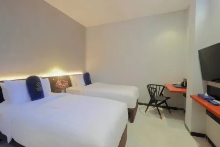 Hotel Youstay Semarang by Sinergi