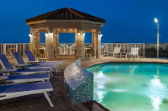 La Copa Inn Beach Hotel