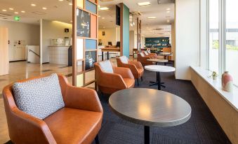 Comfort Hotel Tsubamesanjo - Housity
