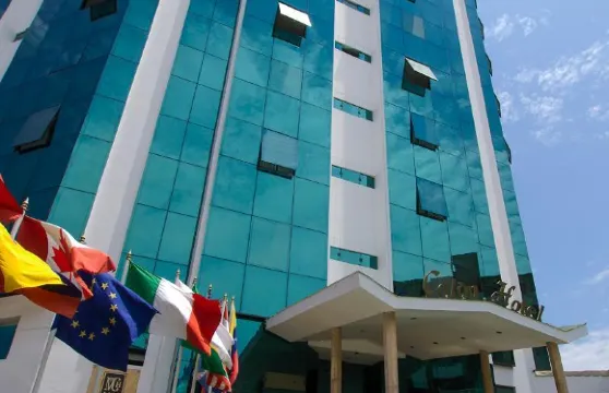 米拉弗洛雷斯科隆酒店