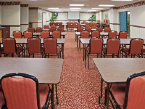 Country Inn & Suites by Radisson, Elkhart North, IN Hotel di Elkhart