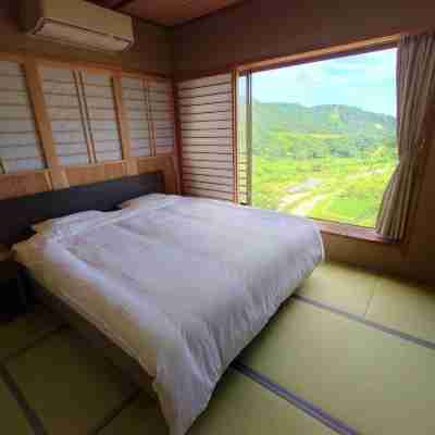 笹倉温泉 龍雲荘 Rooms