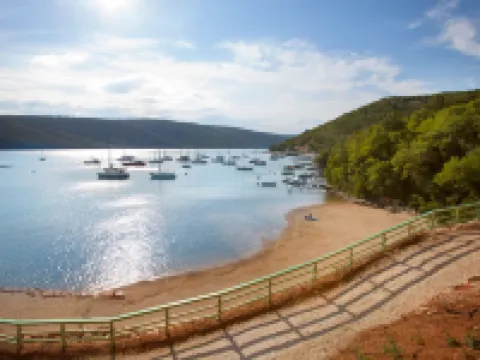 Gelci Hoteles en Trgetari