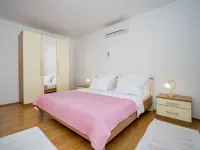 Borovina Hotels in Blato