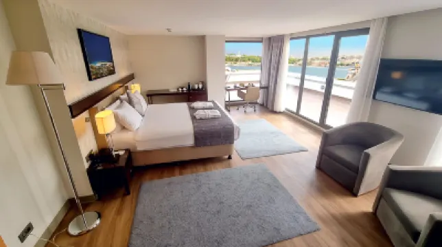 Port Bosphorus Hotels near Istanbul Museum of Modern Art