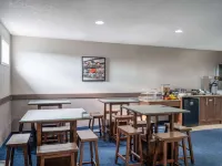 Travelodge by Wyndham Wetaskiwin Hotels in Wetaskiwin