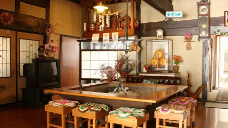 Minshuku Akasakata Отели рядом со станцией JR Appi-Kogen station