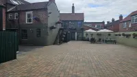 Beaumond Cross Inn Hotels in Ньюорк-он-Трент