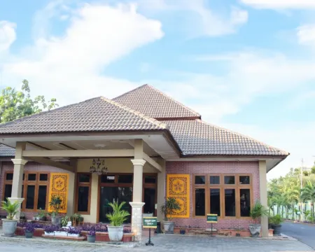 Hotel Gitrary Pati Hotels in Pati Regency